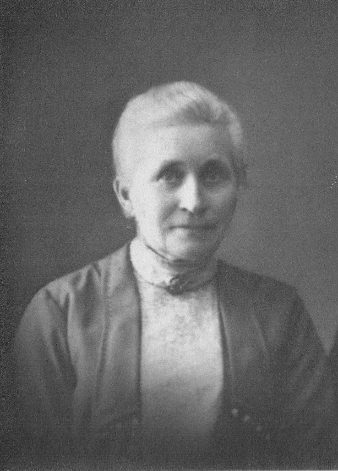 11. Side 4 af 11 Marie Christine Juliane Hansen [Frandsen] blev født den Sep. 10 1872 i Stoense, Langeland, Region Syddanmark, Denmark og døde den Jan. 23 1946.