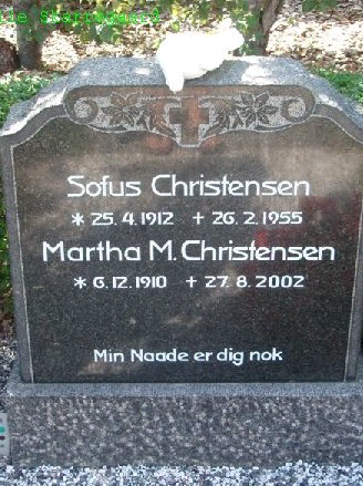 5. Cecilie Kirstine Tarbensen blev født den Mar. 13 1900 i Hauvig, Nysogn og døde den Dec. 15 1973 i Hvide Sande. Hun giftede sig med Niels Peter Andersen den Dec. 30 1926. 6.